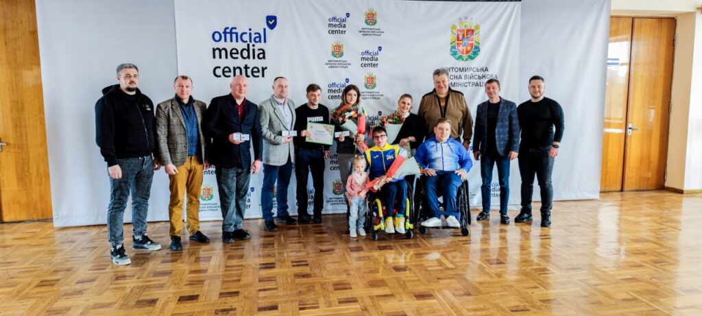 article-image
