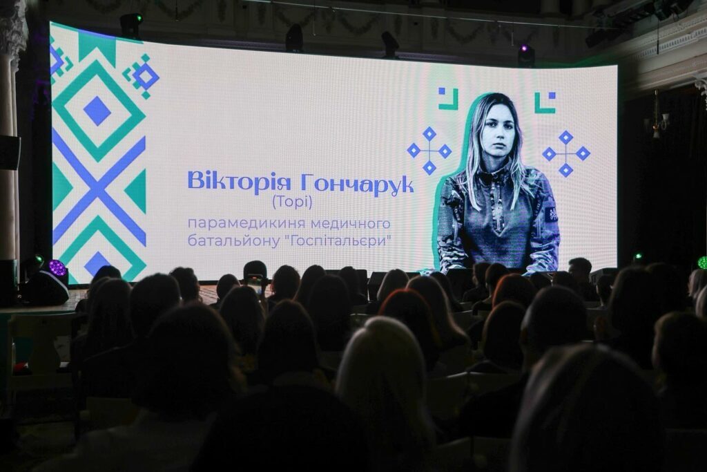 article-image