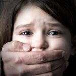 Роками знущався з рідної дитини: у Житомирі судитимуть батька за зґвалтування малолітньої доньки