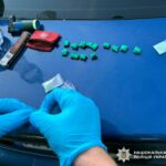 Працювали сімейним підрядом: у Житомирі затримали наркоторговців, які розсилали PVP по всій Україні