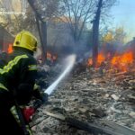 Знищено 300 тонн сіна та соломи: на Житомирщині ліквідували велику пожежу на фермі